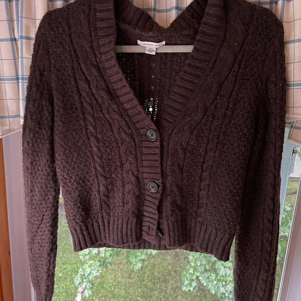 American Eagle cropped knit cardigan